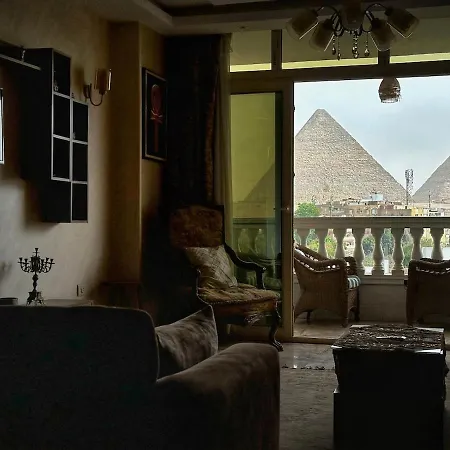Isis Gate Pyramids View Apartment